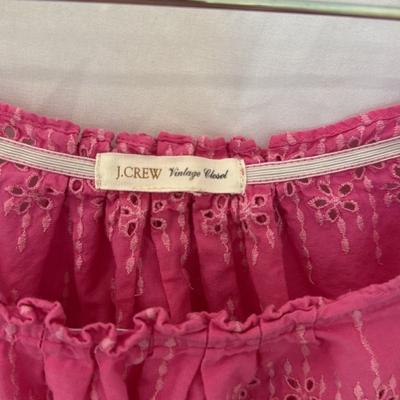 J crew classic vintage closet Spring Pink Eyelet embroidered Top - Picture 5 of 6